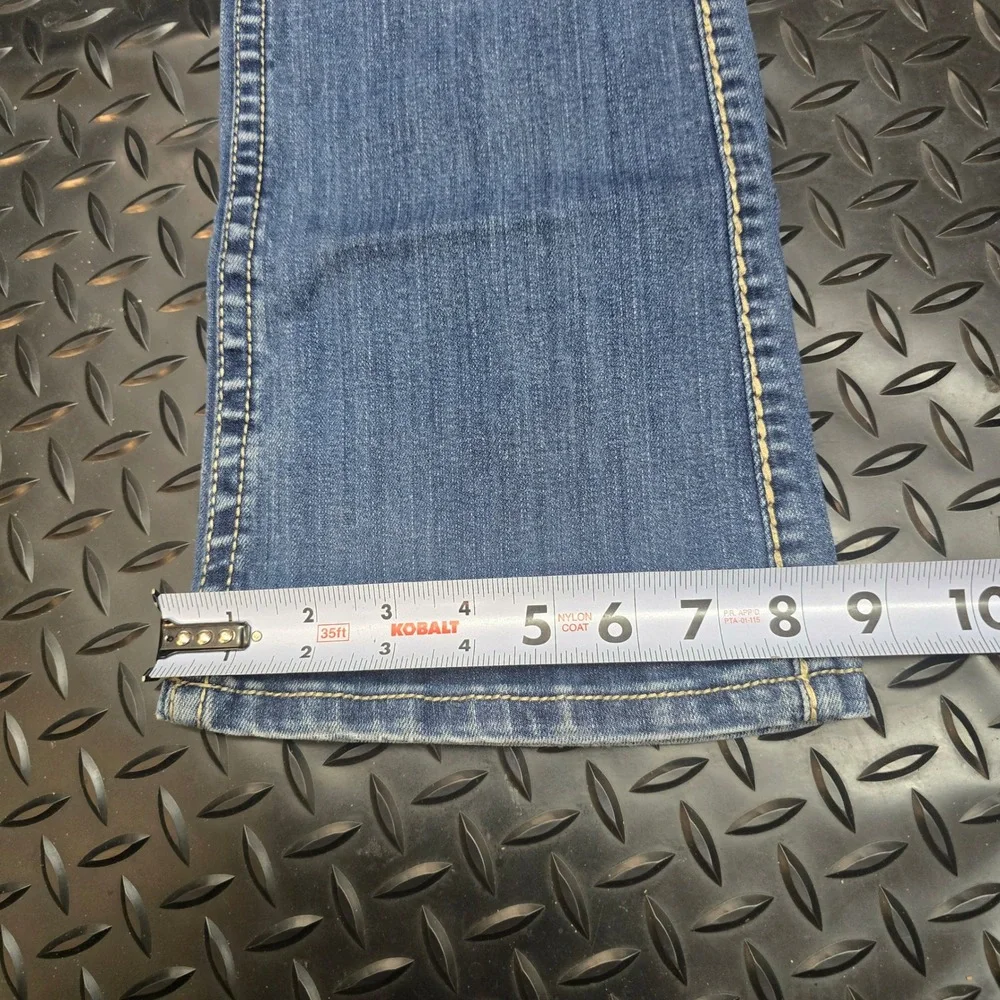Cowgirl Tuff Co Never Give Up Bootcut Jeans Blue Distressed 29x31 JNGVUP